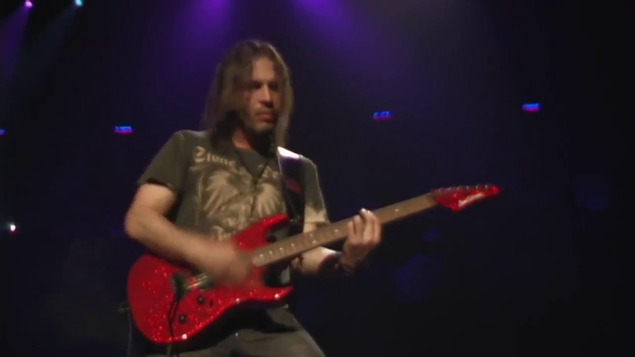 Maná - En El Muelle de San Blas (En Vivo)