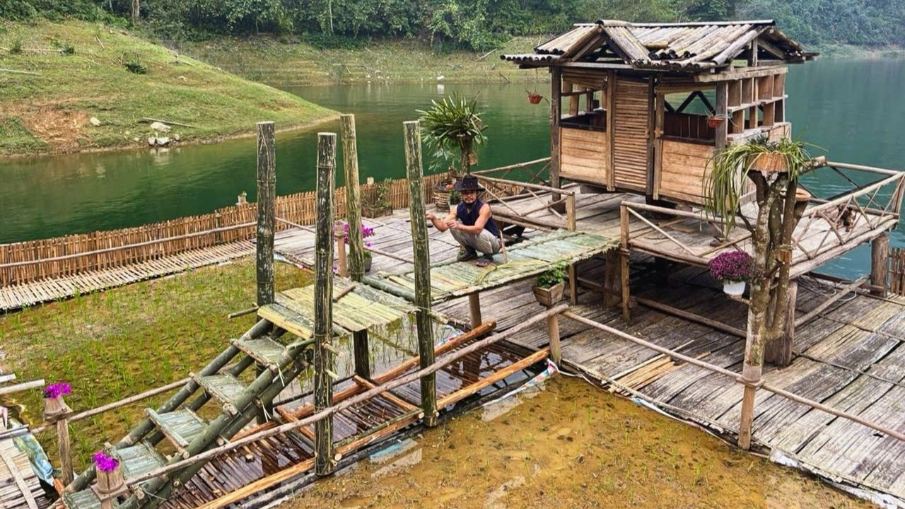 Life on a Floating Farm: Becoming a Real Farmer & Building a Bamboo Bridge