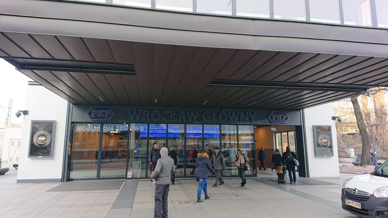 4k Przejazd przez Wrocław do Dworzec Główny 1/2. Drive through Wroclaw to the main station
