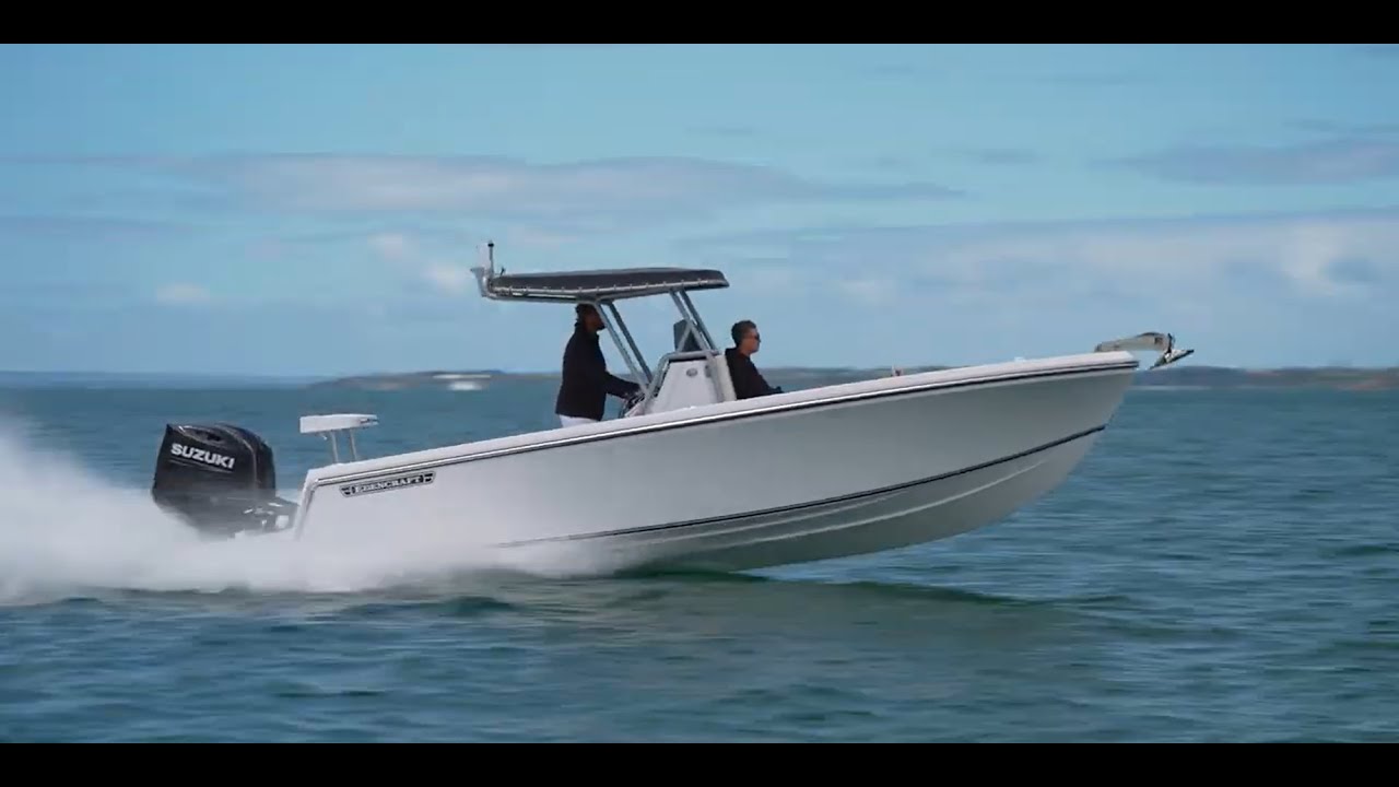 Edencraft Formula 255 powered by Twin Suzuki DF150AP Outboards