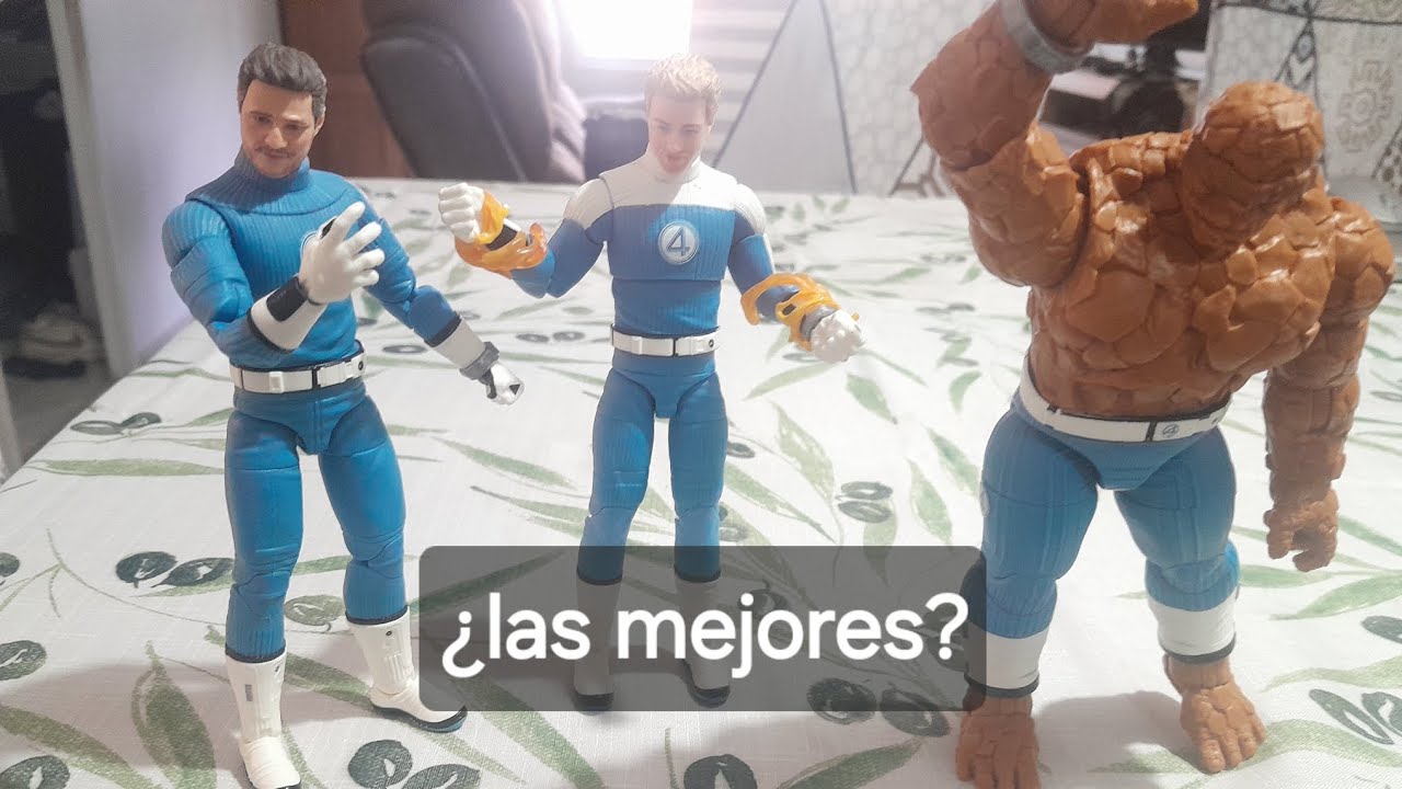 Unboxing de las figuras de las marvel legends de los 4 fantasticos bueno solo tres xd