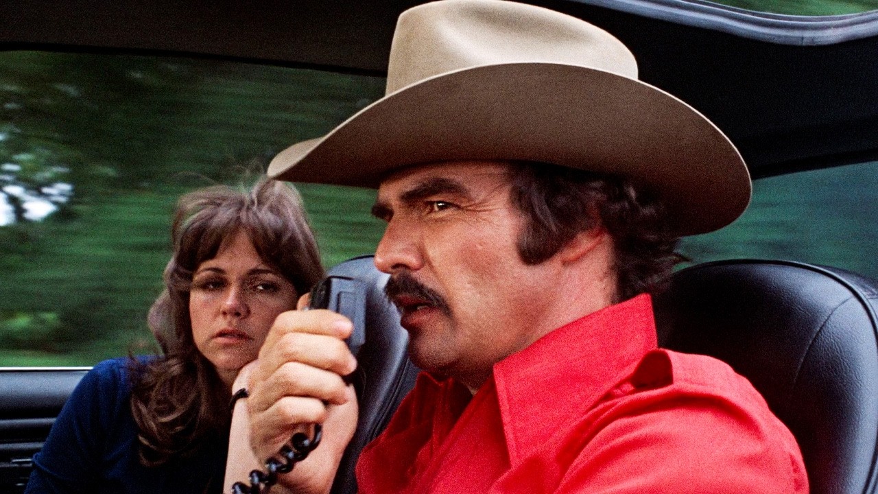 The Bandit's Great Getaway | Smokey and the Bandit