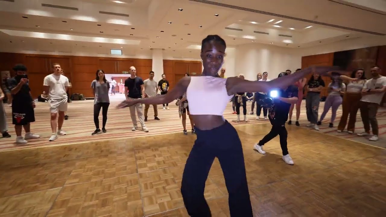 BAILA CONTIGO (En Vivo) - SEPTETO ACAREY Sasha Phillips at London Sensual days May 2024