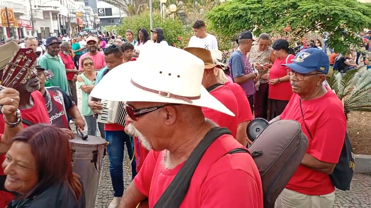 Encontro folia do Divino em Três pontas.