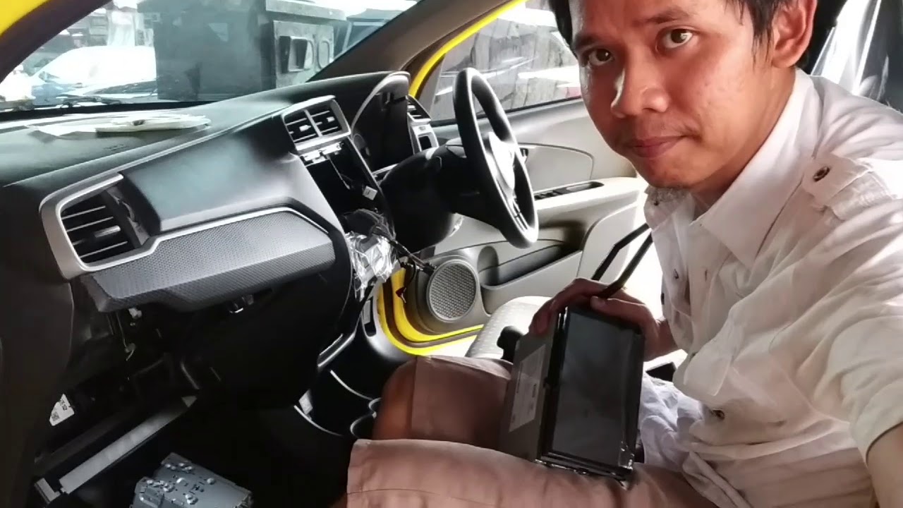 Pemasangan DDX 7019 BT  di HONDA BRIO