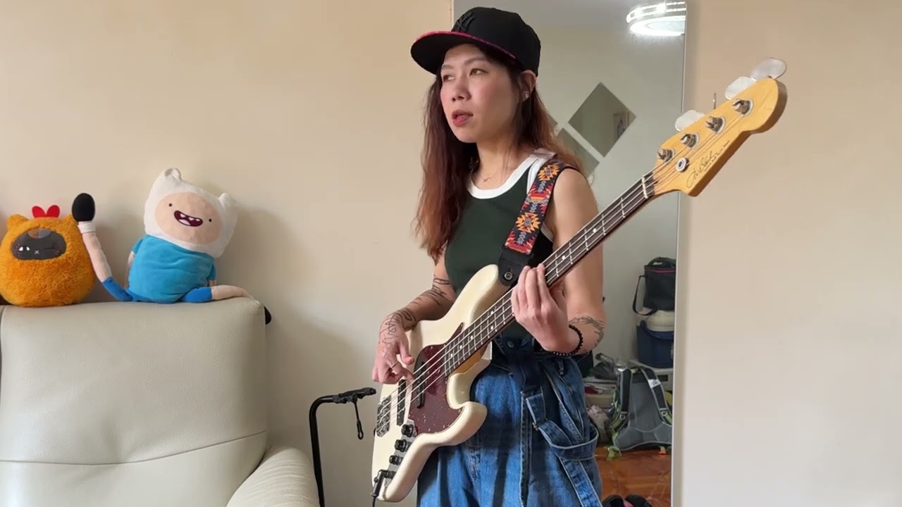 Peter Gabriel - Sledgehammer | Bass Cover