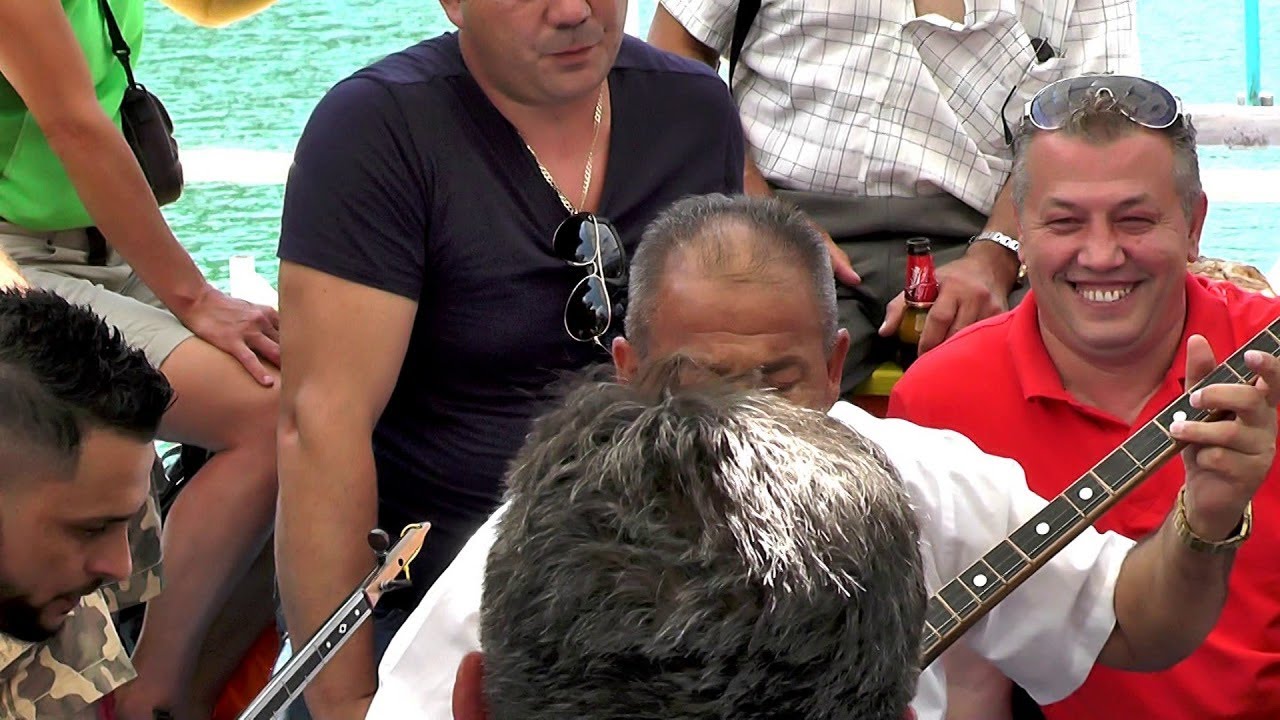 VLLEZRIT GASHI 2018 = ALBANIA NE LIQENIN E KOMANIT  = LULZOJ FUSHA =  ARHIVI FOLKLORIK