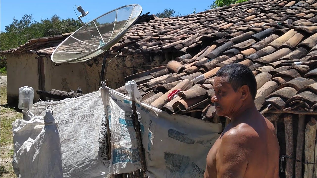 A VIDA NO INTERIOR DO CEAR&Aacute; SEU JORGE MOSTRA SUA CASA E A ROTINA DI&Aacute;RIA