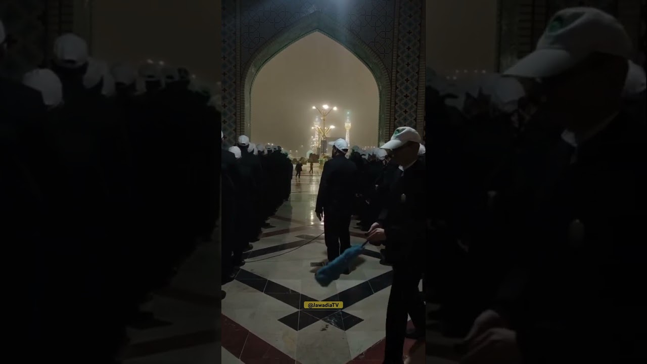 Beautiful recitation of special Salawaat of Imam Reza (as) by his servants.#emamreza #imamreza #shia