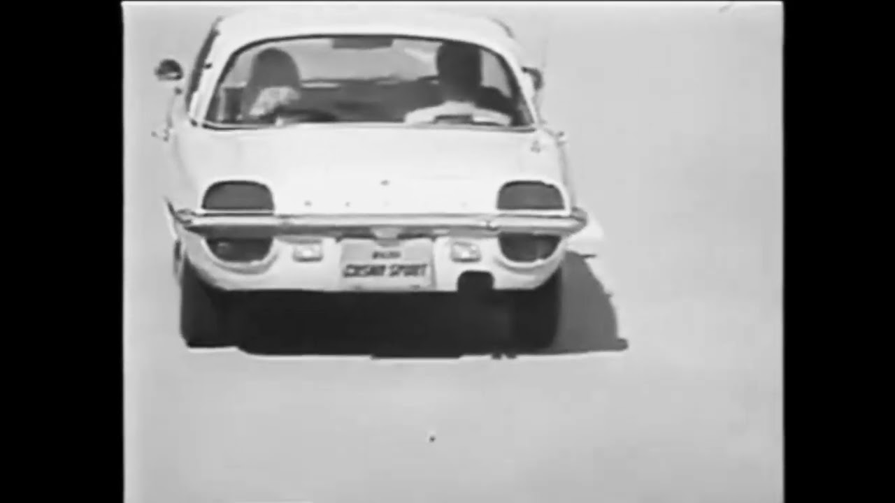 1967 Mazda Cosmo Sport 110S | Vintage Rotary Engine Commercial (Dubbed)