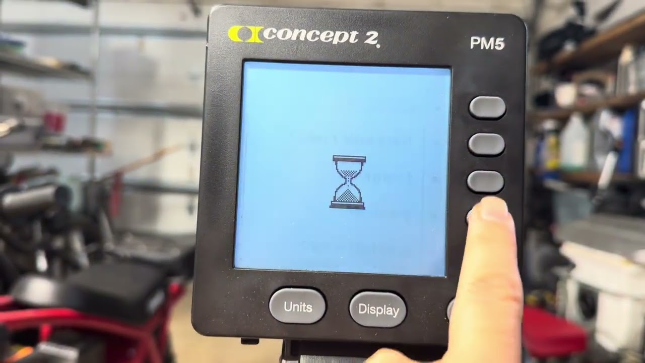 Concept2 RowErg Review – PM5 Monitor Indoor Rowing Machine for Home Gym
