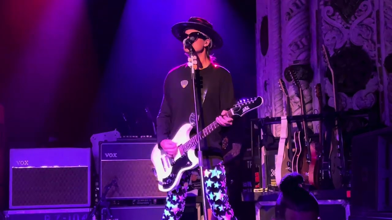Cheap Trick - Clock Strikes Ten & Hello There (Metro Chicago 07/16/2023)