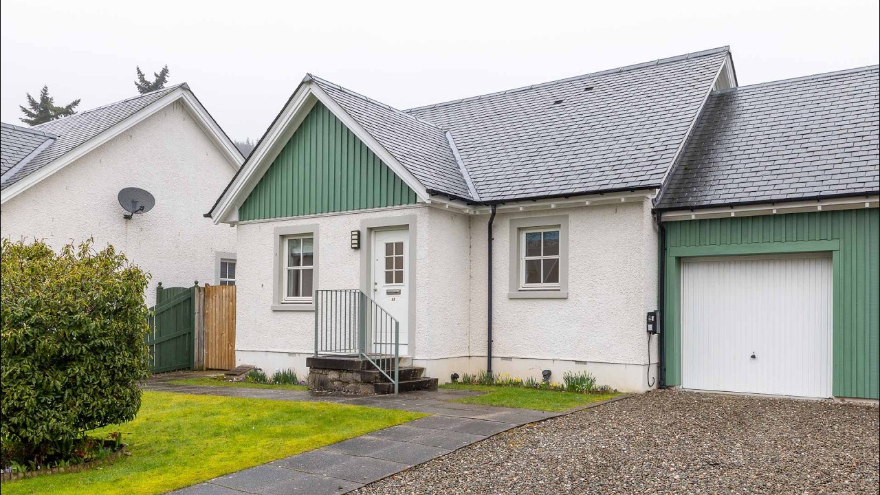 11 Lagreach Brae, Pitlochry PH16 5QQ