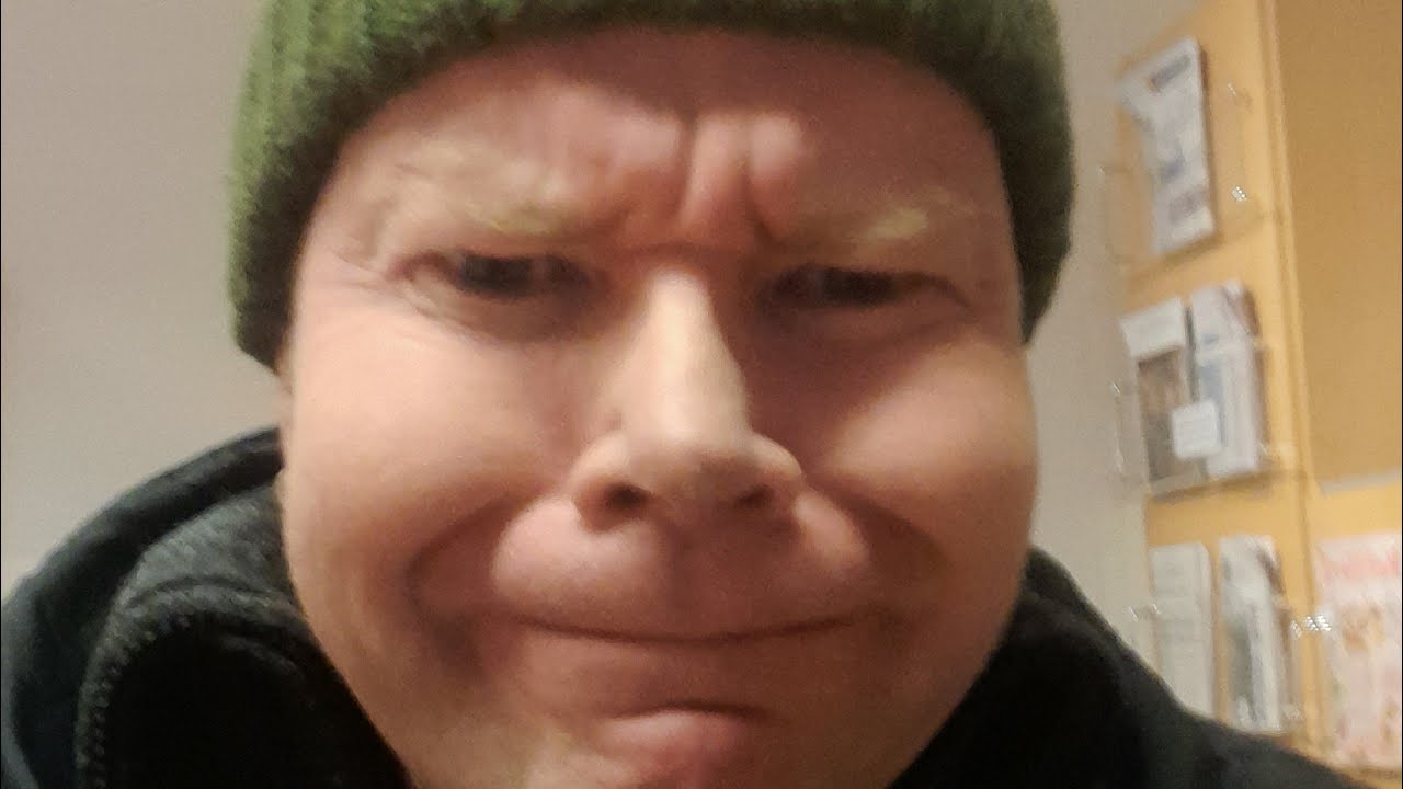 Akkua PUUILOSTA ostamaan helewetti!🙃