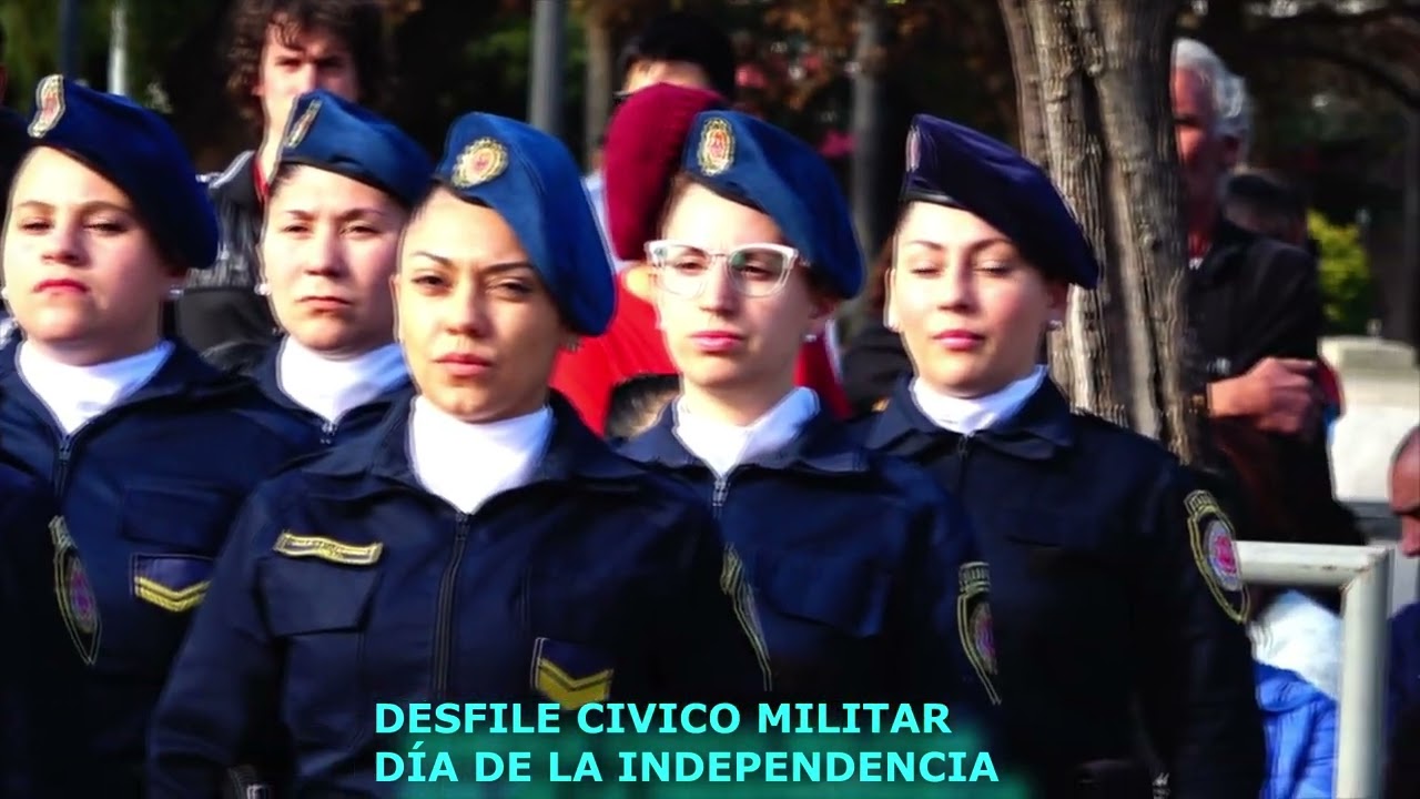 DESFILE CIVICO MILITAR EN VILLA DOLORES