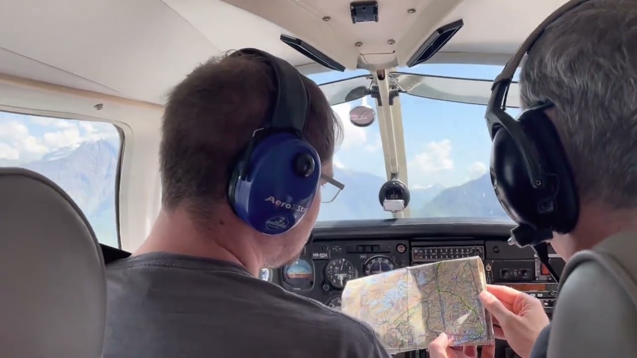 VFR Flight to Locarno (LSZL) via the Gotthard pass and back via Maggia
