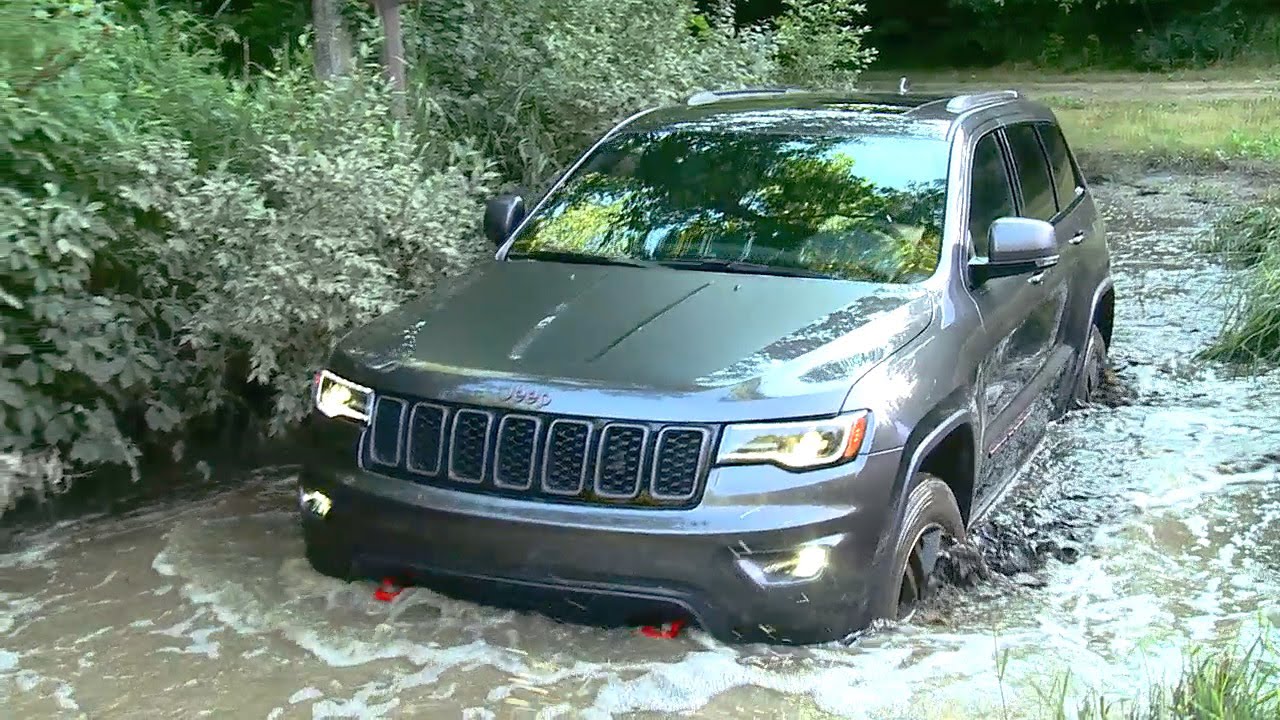 Jeep Grand Cherokee Trailhawk - Off-Road Test Drive [No Talking]