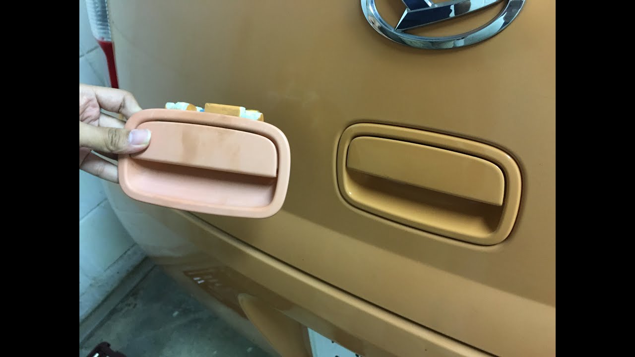 ダイハツエッセ⑬バックドアハンドルの修理　部品番号69090B2140D0