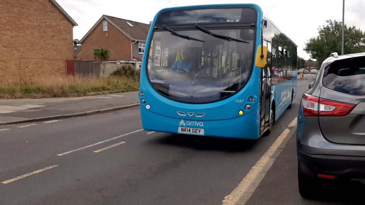 A Arriva Stockton Based Wright Streetlite DF on the 29 to Middlesbrough 1561 NK14 GEY 