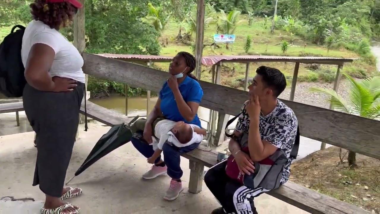 Viaje turístico / en Colombia en el departamento - del choco municipio de Condoto 