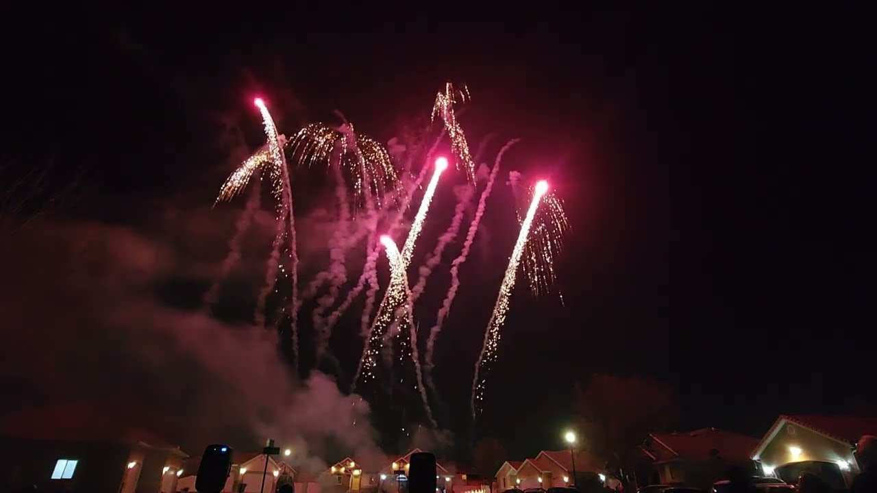 New Year 2024 Neighborhood Pyromusical