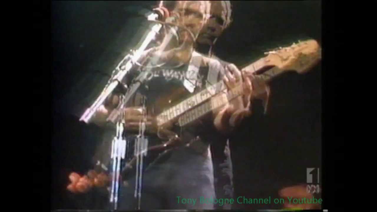 JJ CALE -  Rare LIVE '81 Lies  +  Cocaine ORIGINAL Concert Tour Footage