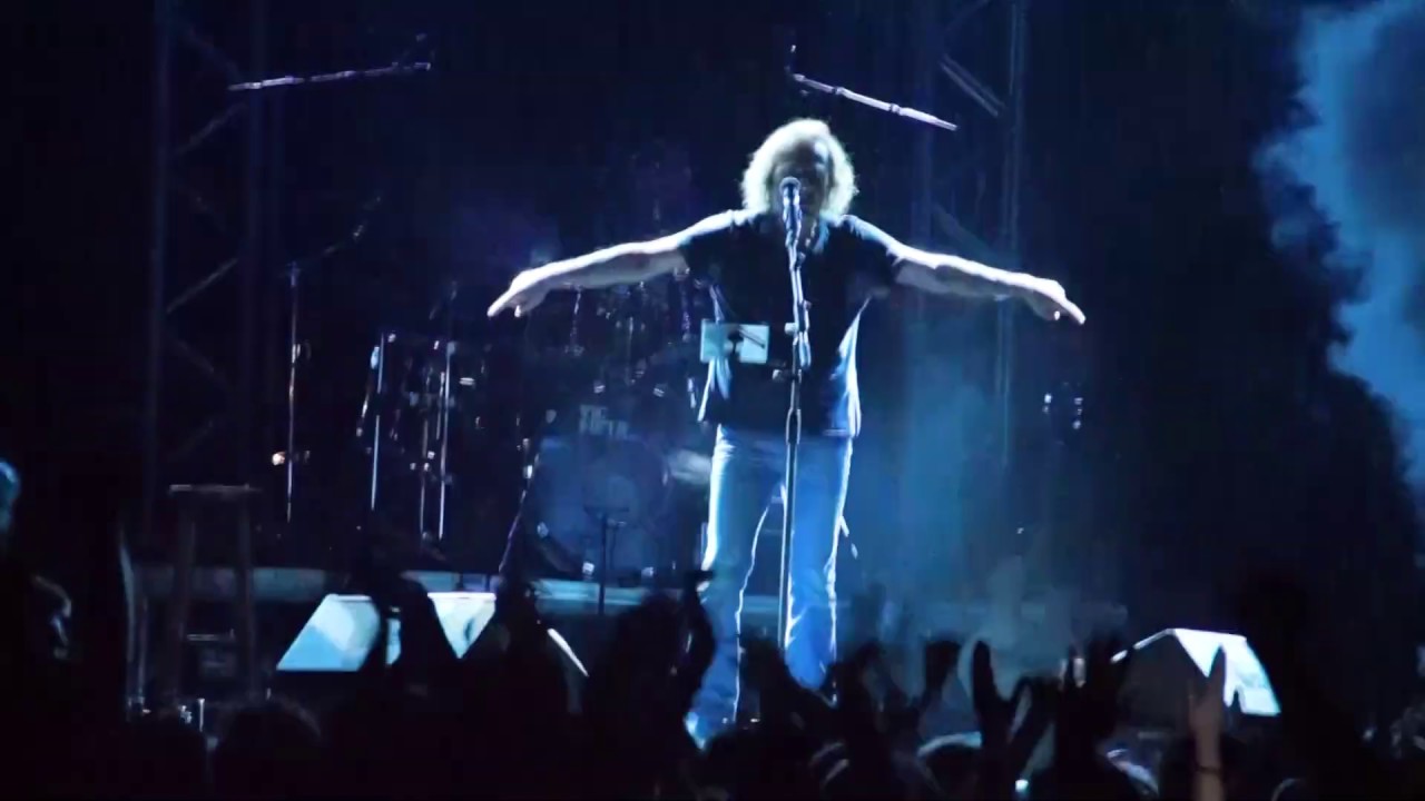 Βασίλης Παπακωνσταντίνου - Μπούμ - Official Video Live Καλοκαίρι 2019