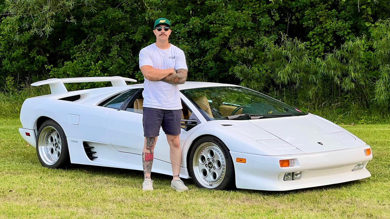 Why I Drive a 1991 Lamborghini Diablo