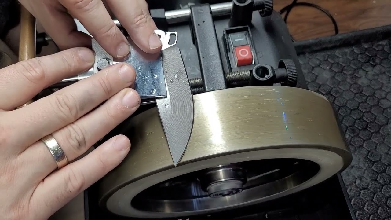 Echtzeitschliff Blaurock Blades BRB4 XL auf meiner Tormek T8