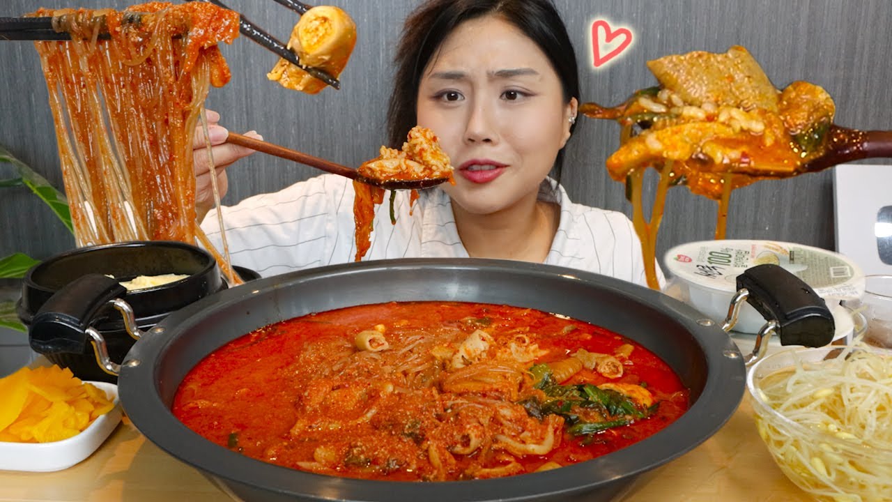 MUKBANG) 국밥 아님😅 곱창전골 국물채 퍼먹는 먹방🔥 Gopchang jeongol Real sound asmr eating
