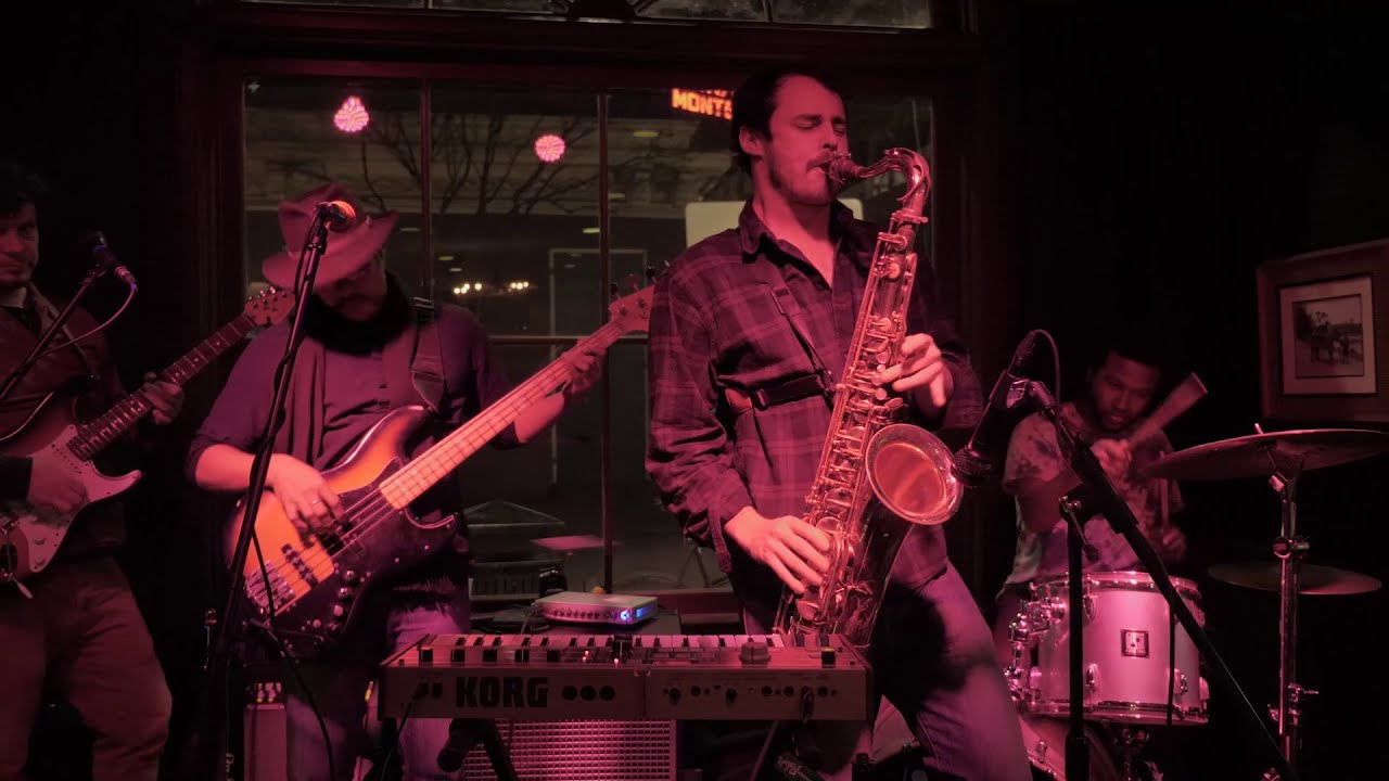 Captain Buckles - Shake Everything You've Got (Maceo Parker tune) @ RF's New Orleans 1-3-18 HQ