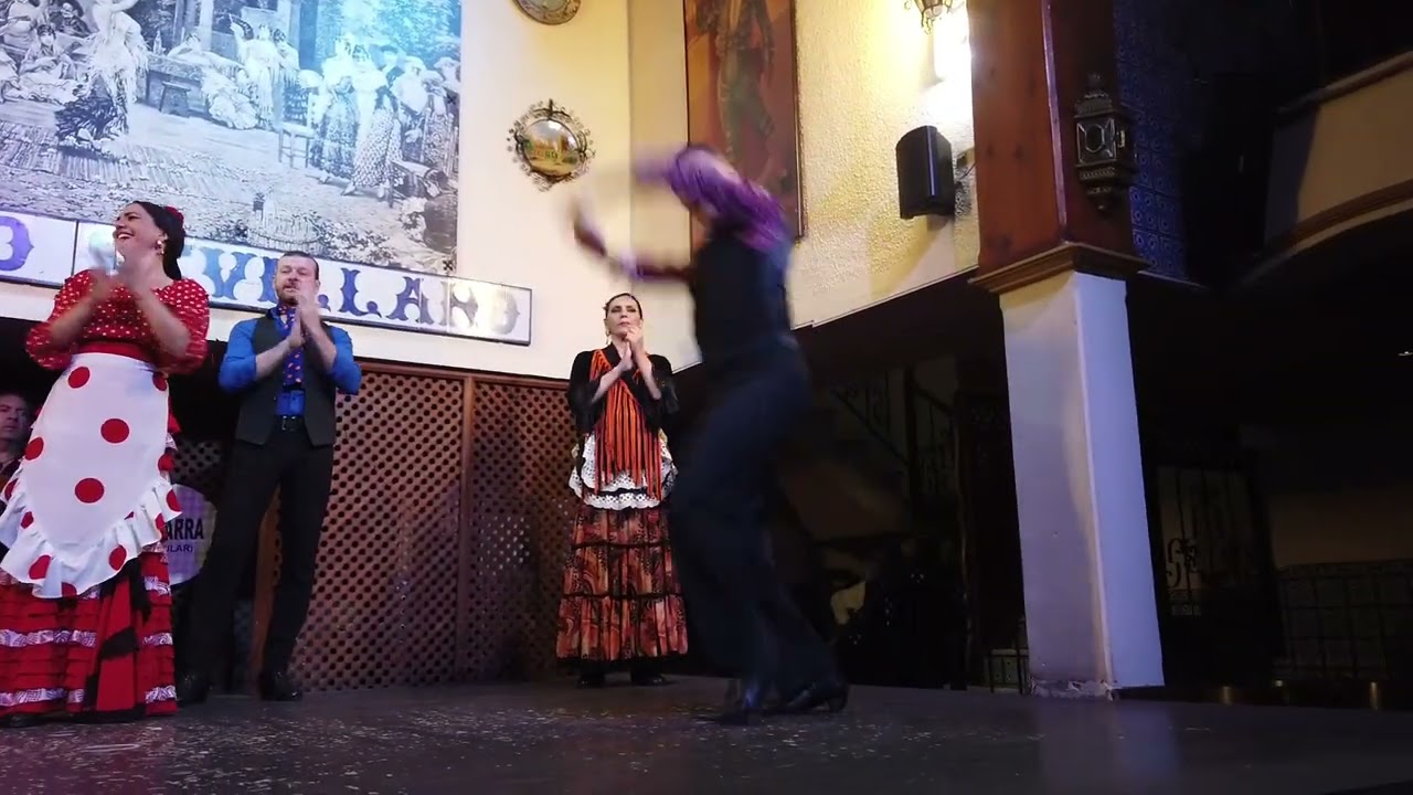 La Flamenco Dance