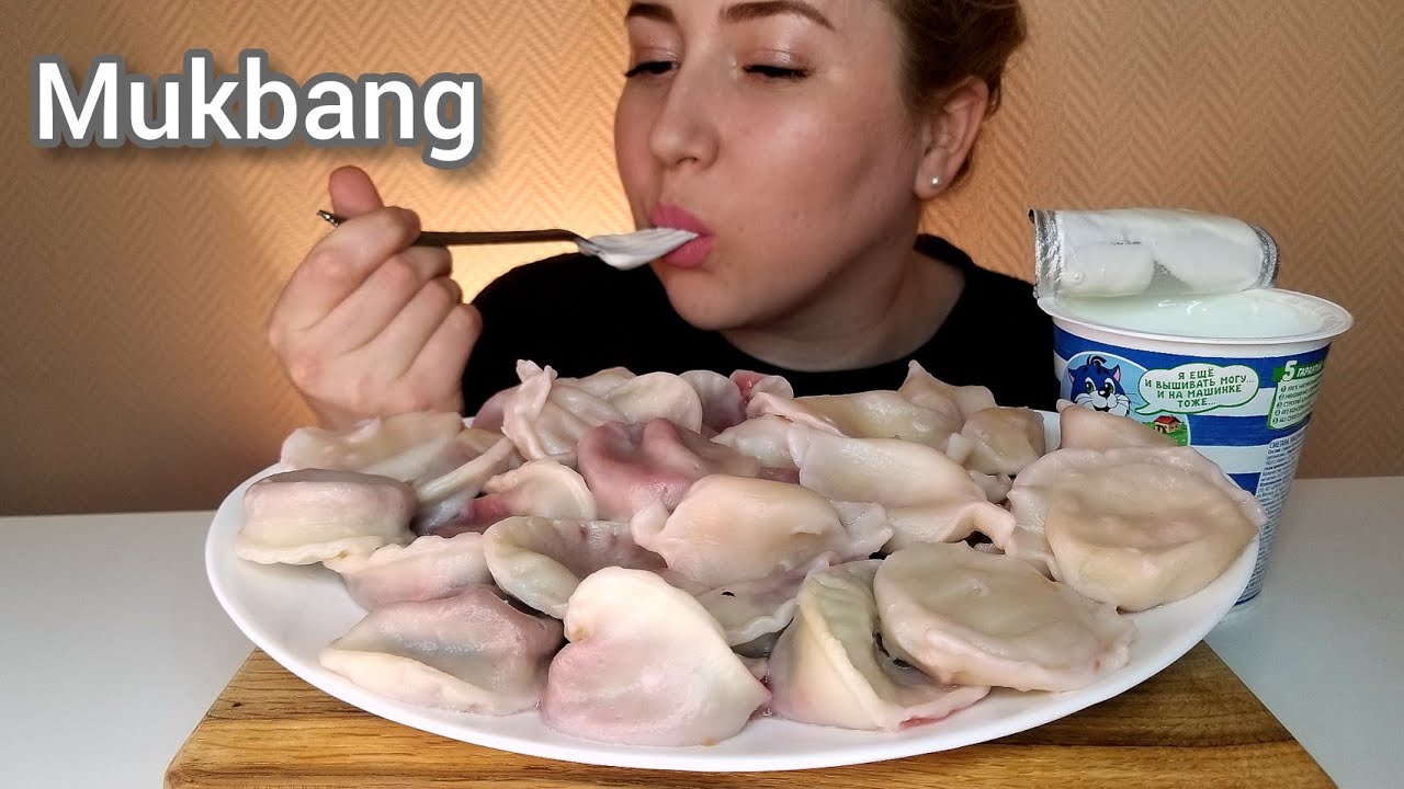 ВАРЕНИКИ  ВИШНЕЙ И ТВОРОГОМ МУКБАНГ АСМР | DUMPLINGS WITH CHERRIES AND COTTAGE CHEESE MUKBANG ASMR