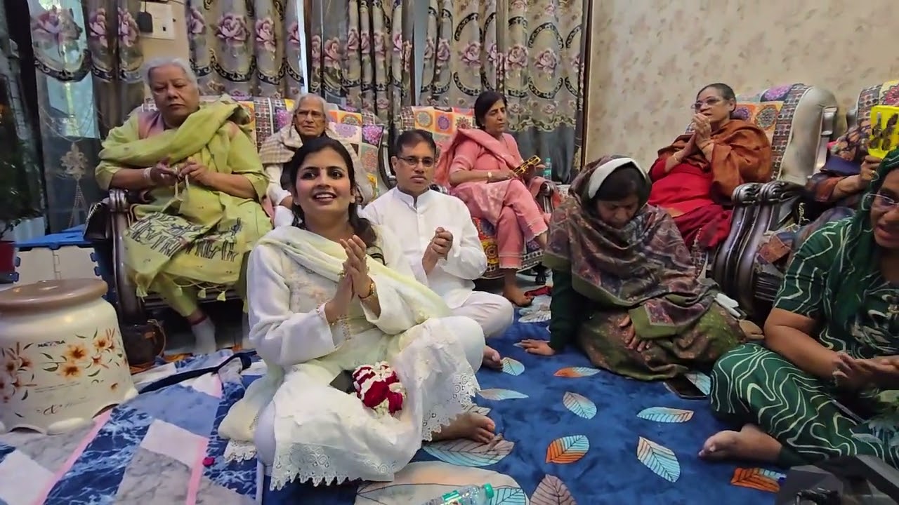 घर श्याम दी गली दे विच पा लिया, लोकि केंदे हो गईं कमली, गायक : सुनीला जी 