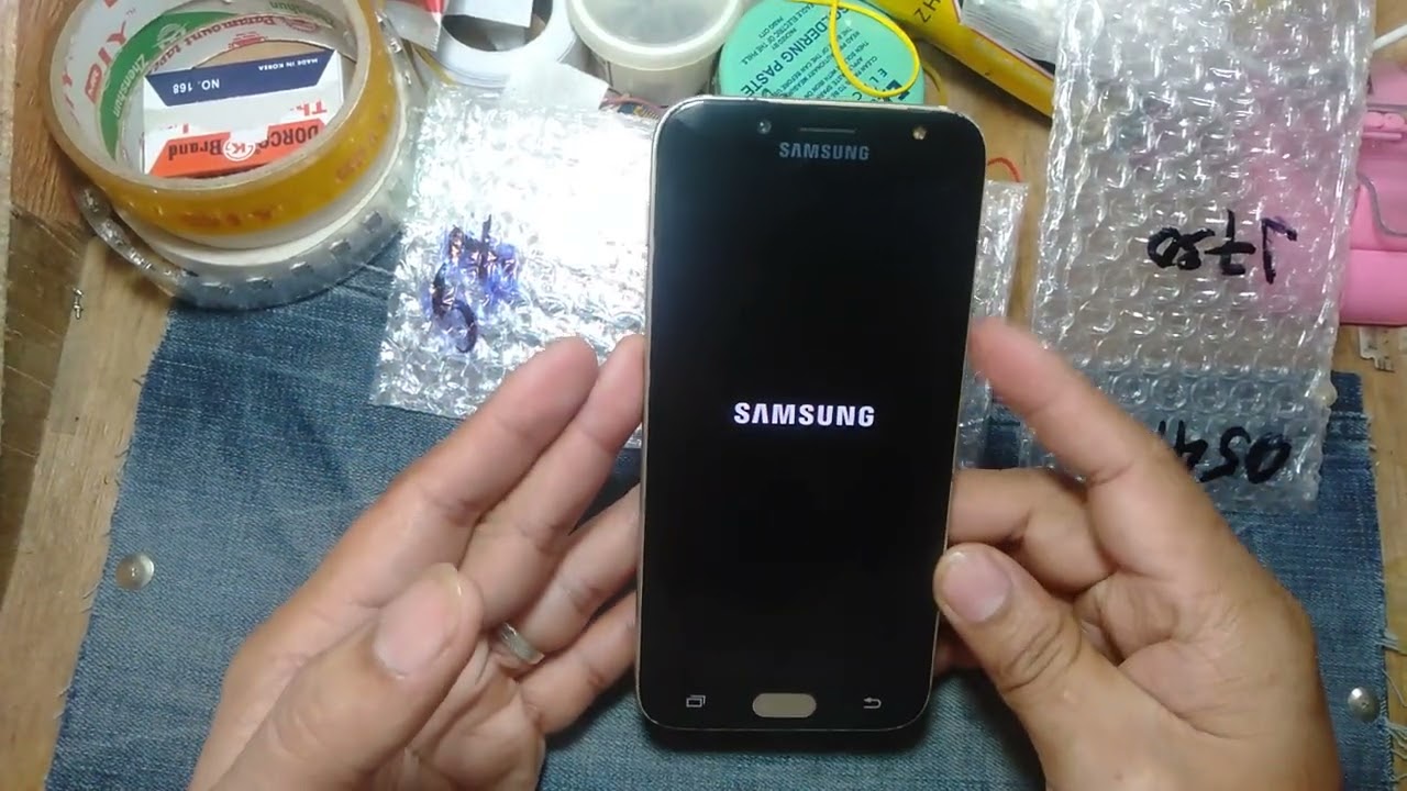 Samsung J7 pro / j730g password or pattern unlock / hard reset