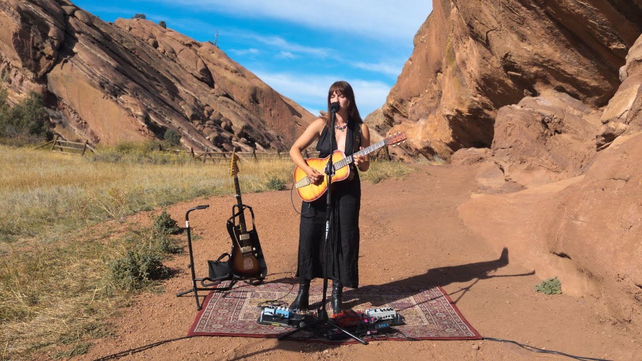 Madison Cunningham – Trail Mix Session