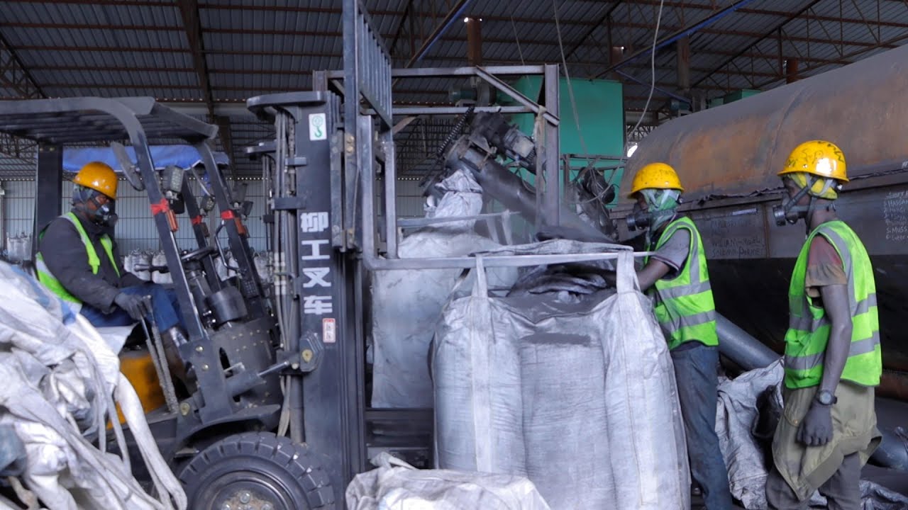 MADINI MENGINE YA GRAPHITE YAIBULIWA MERERANI,YANATENGENEZA BETRI ZA MAGARI KIWANDA KIKUBWA KUJENGWA