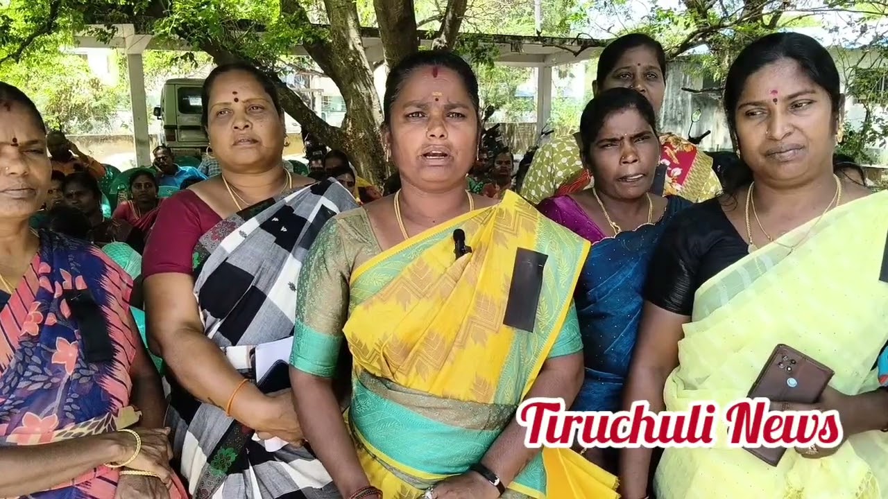 திருச்சுழியில் கிராம உதவியாளர்கள் போராட்டம் 