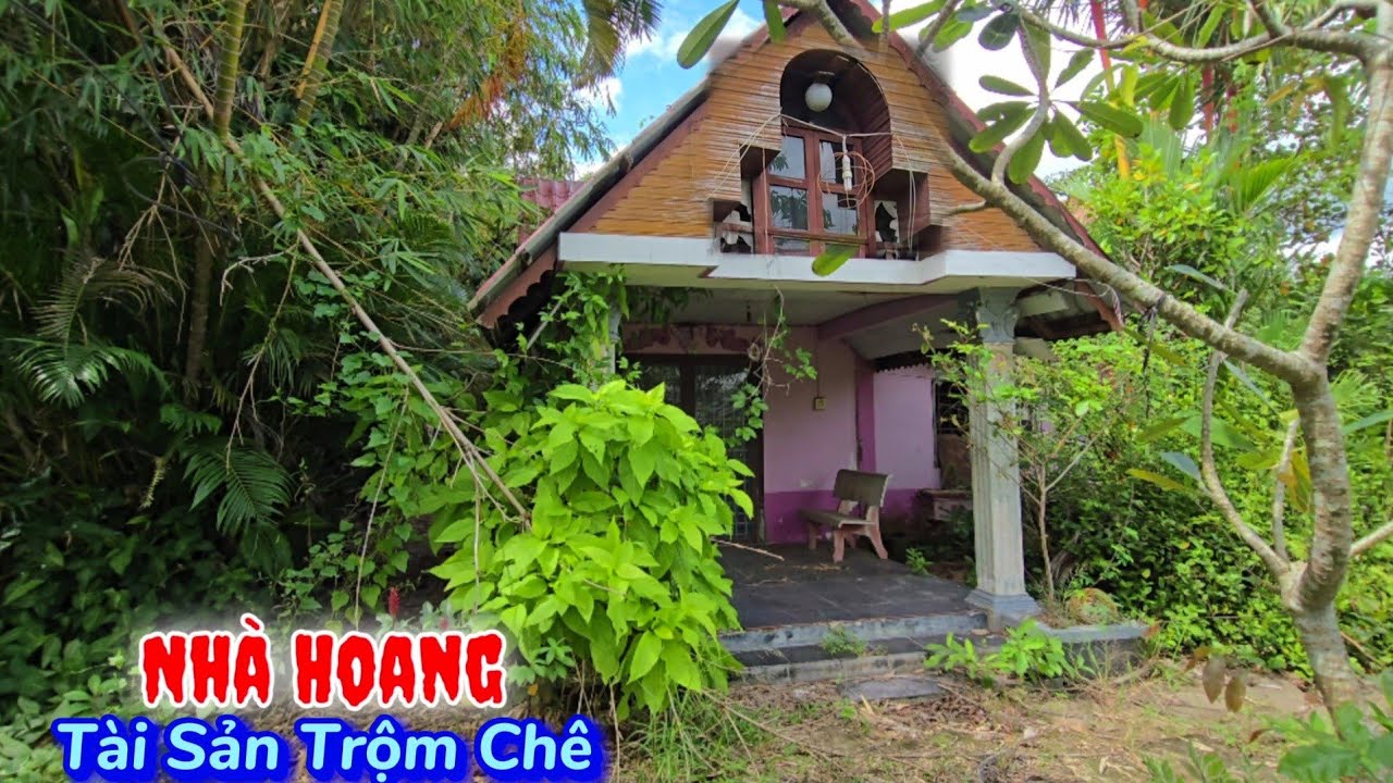 Bắt gặp ngôi nhà hoang bí ẩn còn 
