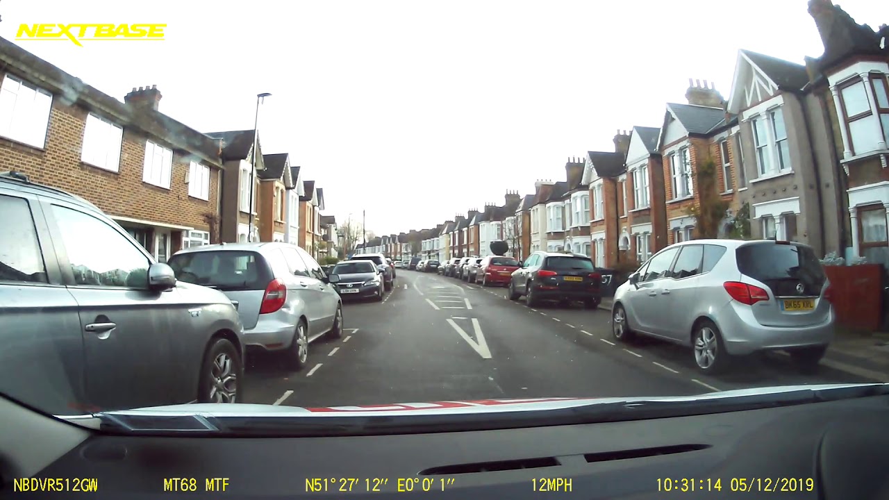 Meeting situations - hold back position / nearside / dustcart