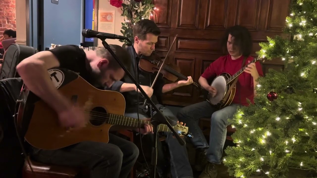 Pat Mangan fiddle, Dave Fahey guitar, Dylan James banjo