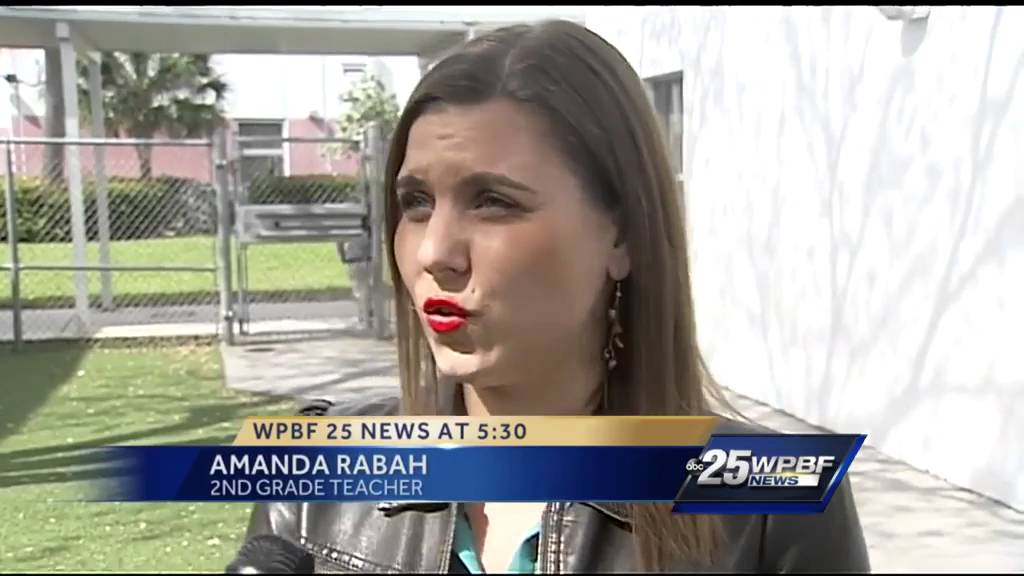 Cris visits Lantana Elementary School
