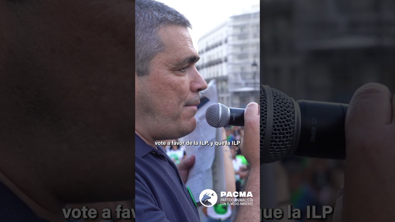 Javier Luna, presidente de PACMA, pide al PSOE que vote a favor de la ILP No Es Mi Cultura