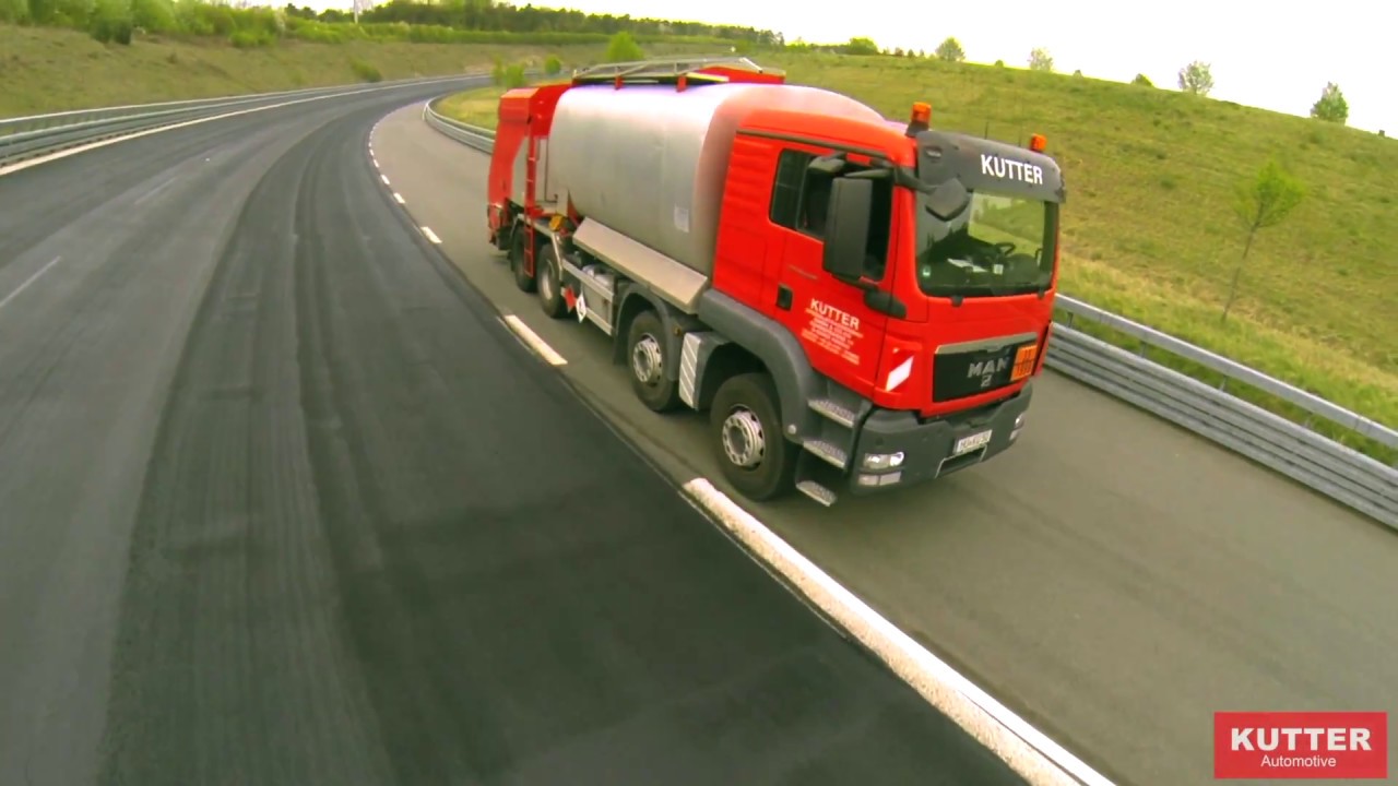 Asphaltkonservierung mit KUTTER Spezialstraßenbau und RHiNOPHALT®