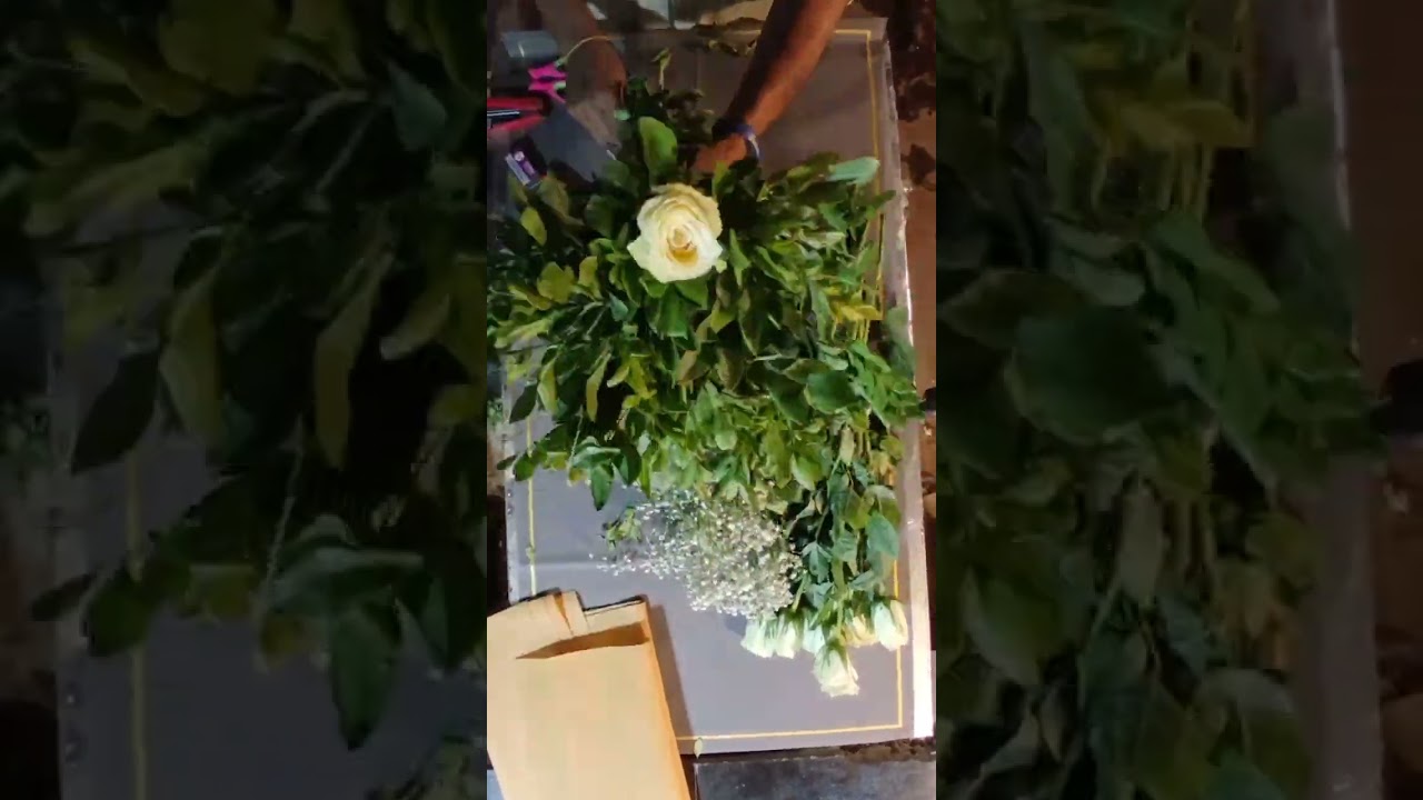 DIY - How to Make Easy Fresh Flowers Bouquet with White Roses and Gypsophila - Gift Bookey #shorts