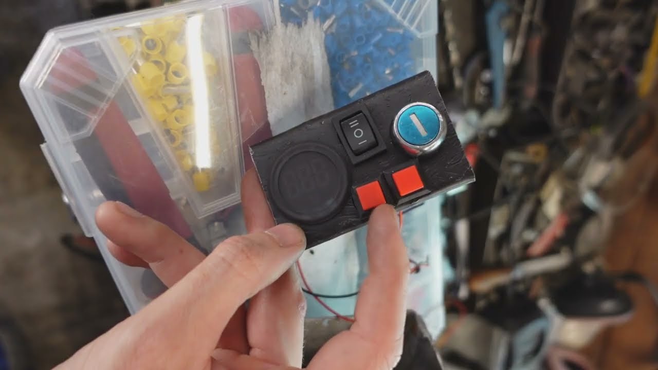 Elektromos roller házilag 10.rész Műszerfal, akkutartó, világiasítás, apróságok