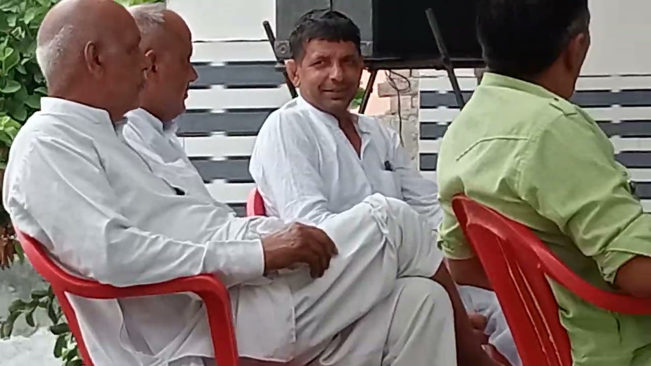स्व भाई नरेन्द्र दादरी तोए की पहली पुनः तिथि पर कलाकारों ने दी हाजरी एक रागिनी मुनिगर की आवाज में।