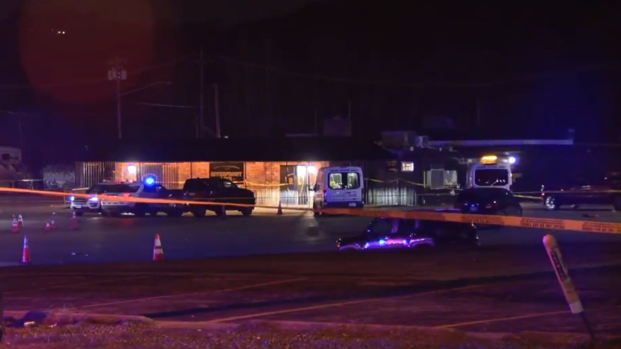 Officials give update after 9 injured in mass shooting in Cincinnati