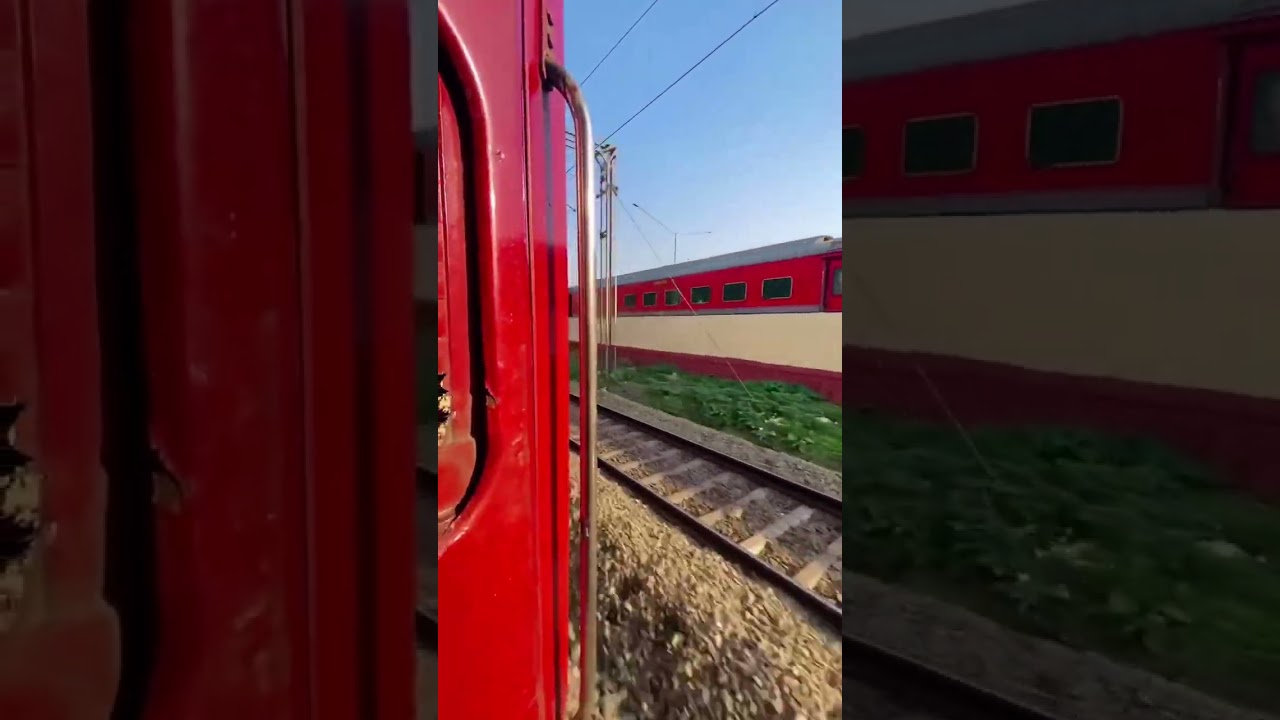 12418#PRAYAG RAJ EXPRESS || Prayagraj Exp VVIP TRAIN | Delhi to Allahabad station...#trending