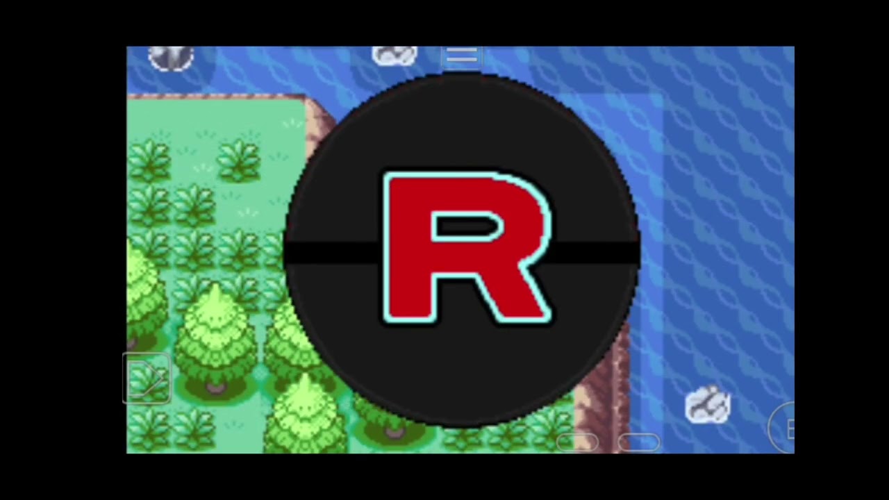 Jugando la última versión de Pokemon Team Rocket Edition 